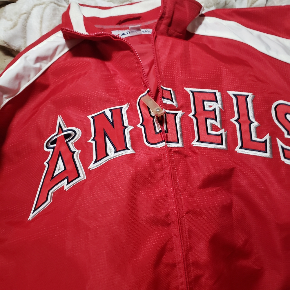 Majestic Red & White Angels Lightweight Jacket